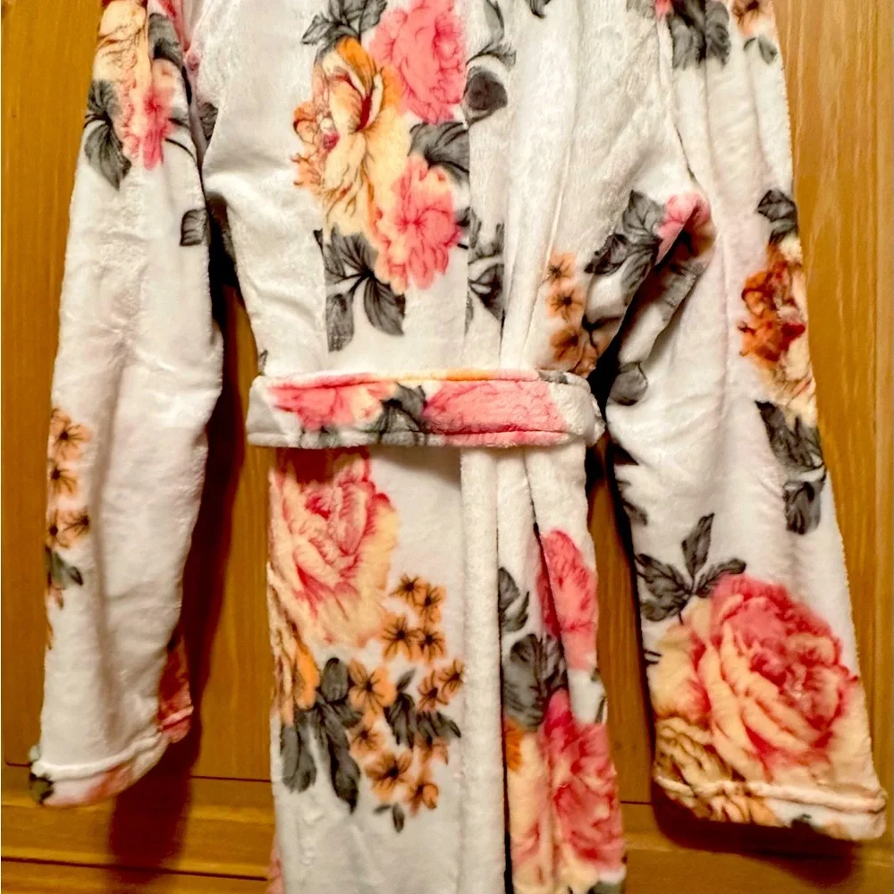 Flora Robe - Picture 4 of 6